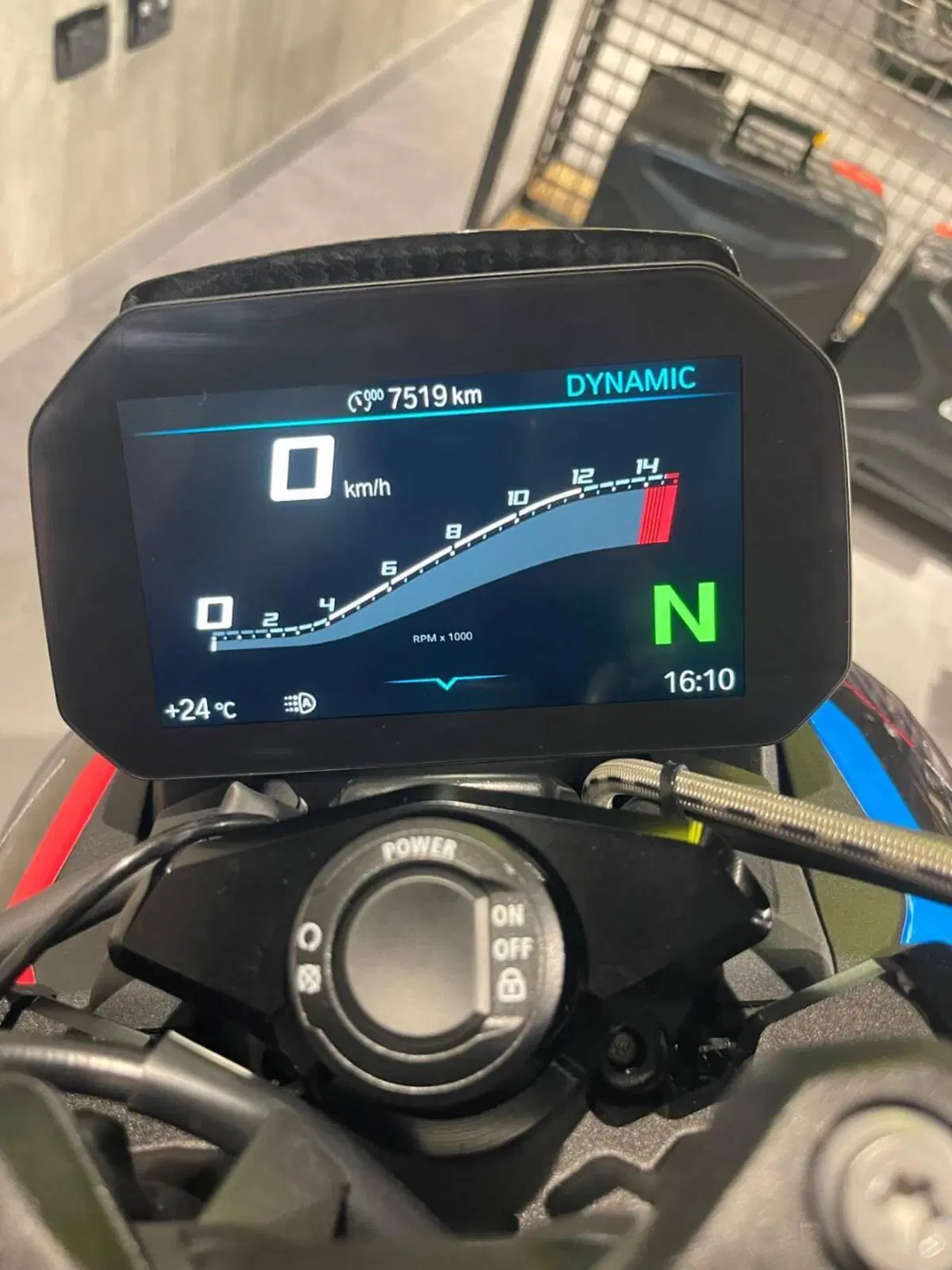 Bmw M 1000 R (2025 - 26) (10)