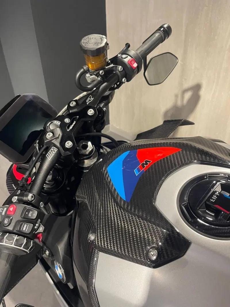 Bmw M 1000 R (2025 - 26) (11)
