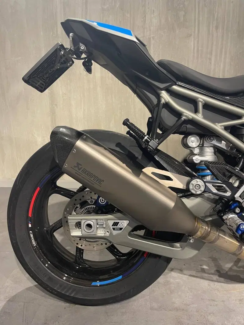 Bmw M 1000 R (2025 - 26) (15)
