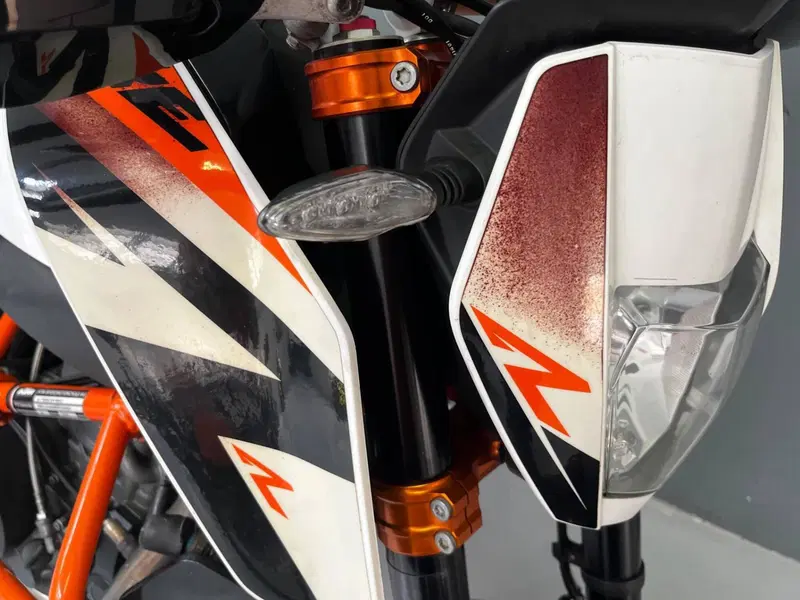 KTM 690 Duke R (2010 - 15) (4)