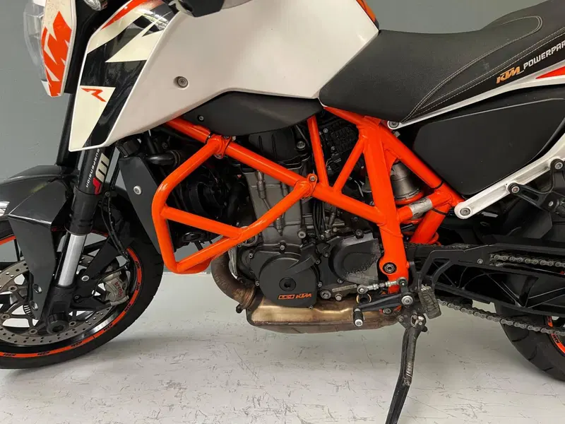 KTM 690 Duke R (2010 - 15) (9)