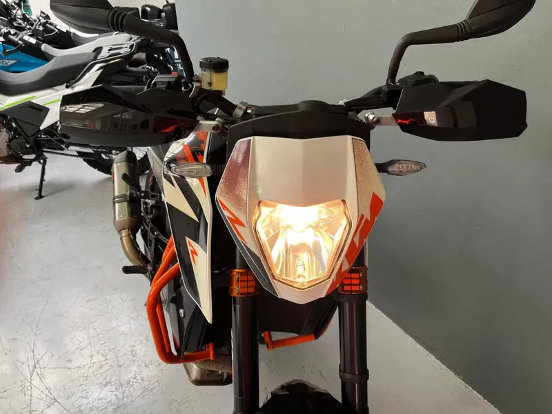 KTM 690 Duke R (2010 - 15) (14)
