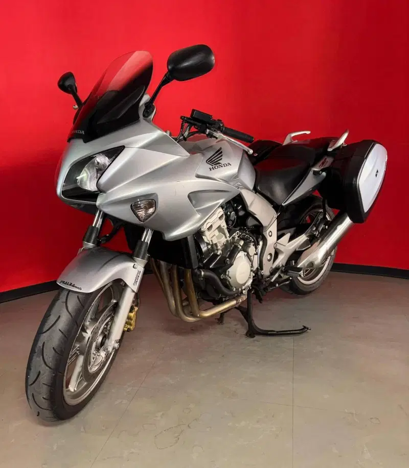 Honda CBF 1000 ST (4)