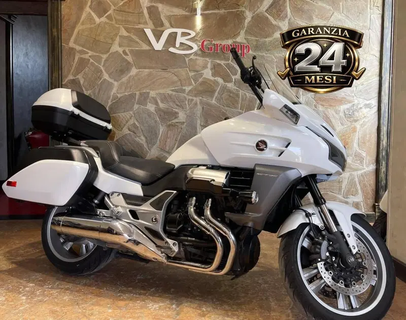 Honda CTX 1300 ABS (2014 - 16) (2)