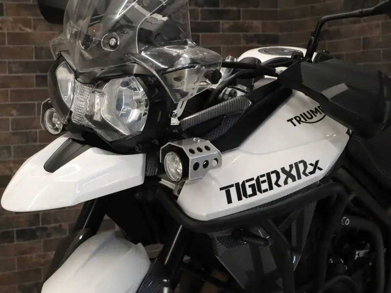 Triumph Tiger 800 XRx (2015 - 17) (11)
