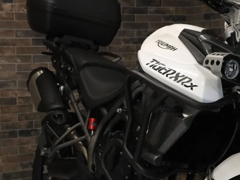 Triumph Tiger 800 XRx (2015 - 17) (12)