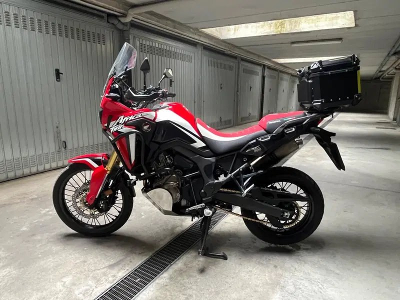Honda Africa Twin CRF 1000L ABS Travel Edition (2016 - 17) (2)