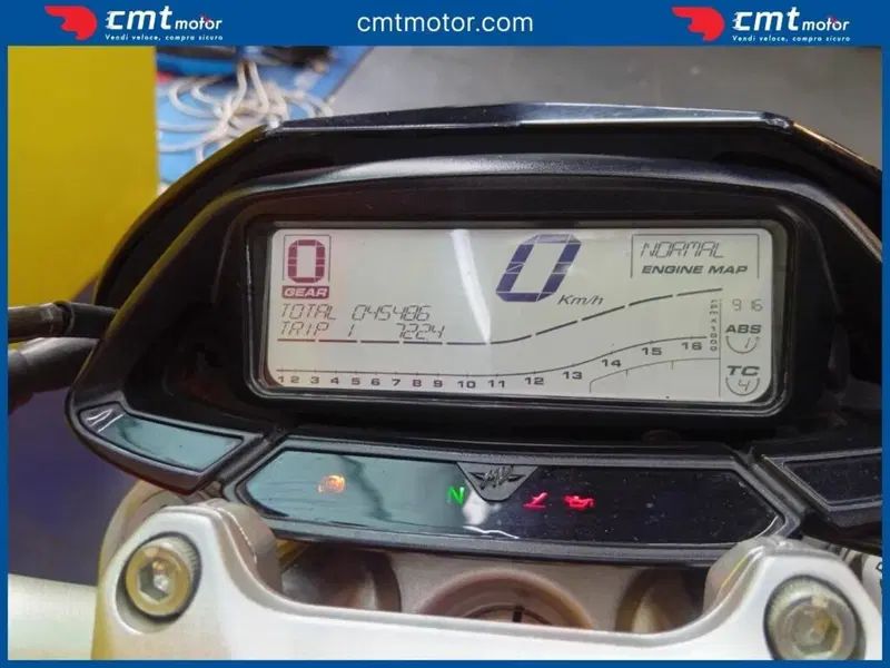 MV Agusta Rivale 800 EAS ABS (2013 -17) (5)