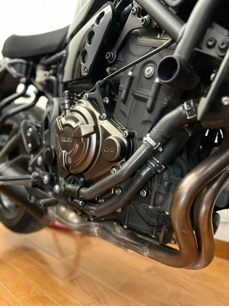 Yamaha XSR 700 ABS 60th Anniversary (2016 - 18) (4)