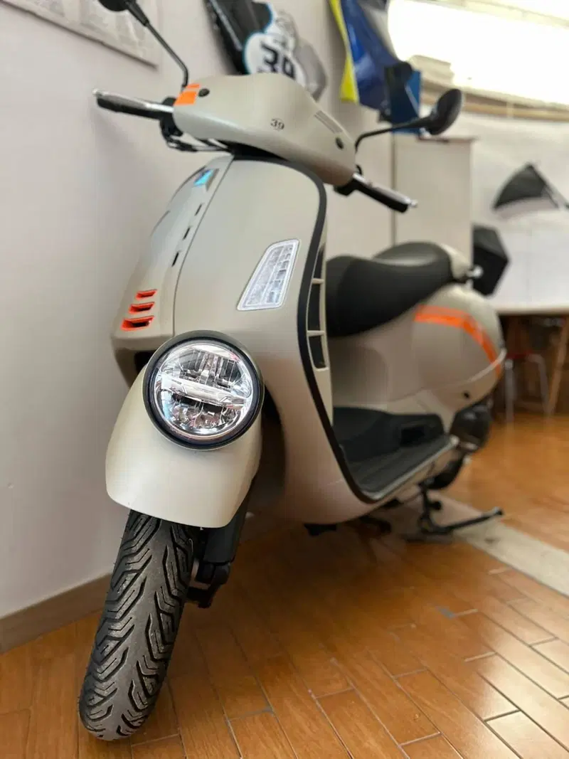 Vespa GTV 300 Hpe (2023 - 25)