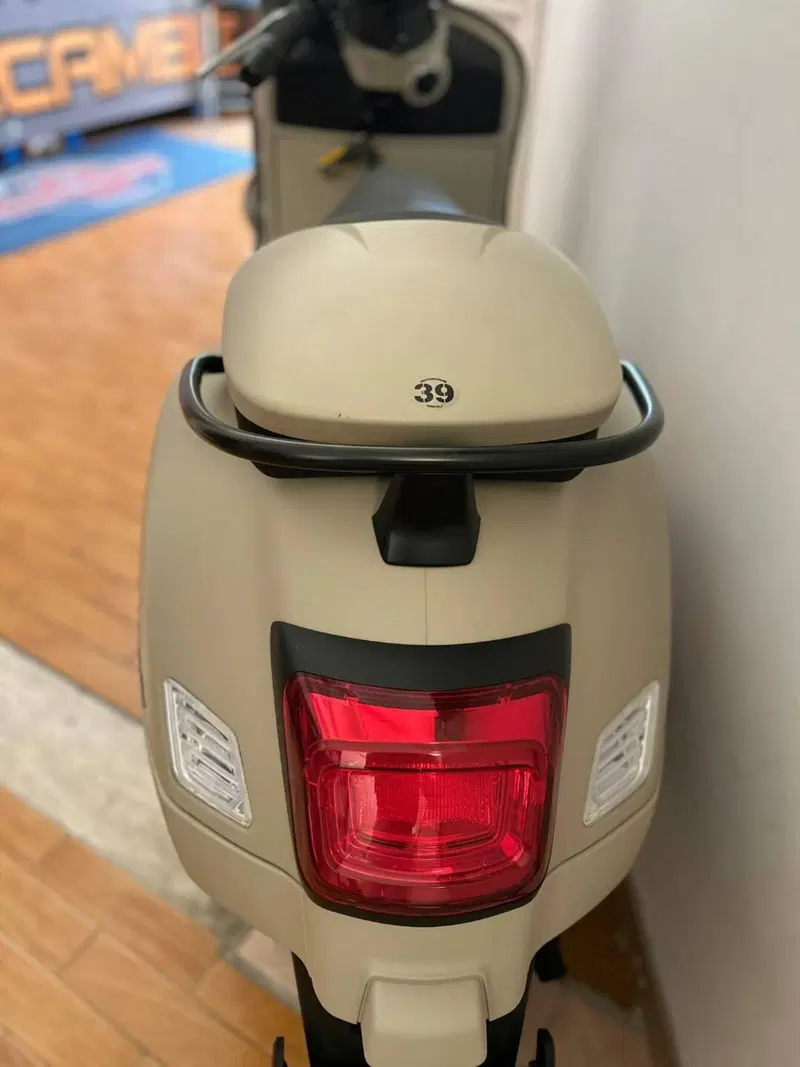 Vespa GTV 300 Hpe (2023 - 25) (5)