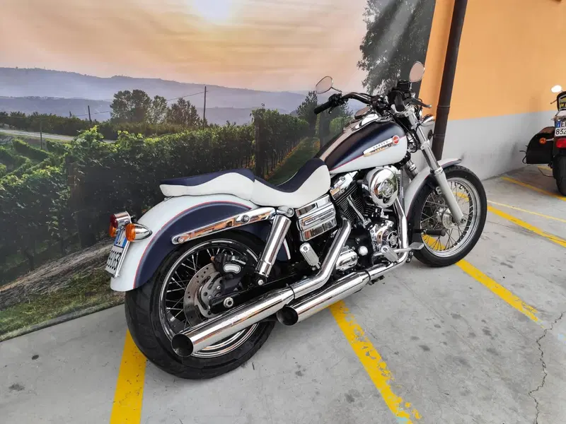 Harley-Davidson 1584 Street Bob (2008 - 15) - FXDB (4)