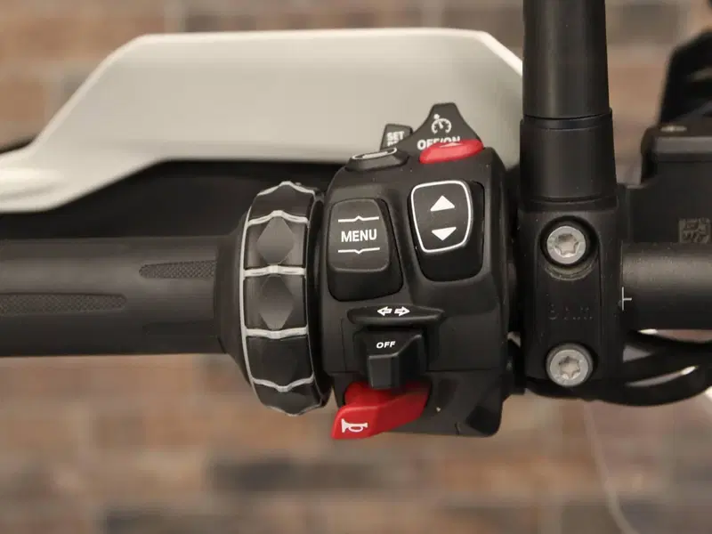 Bmw R 1300 GS (2023 - 26) (15)