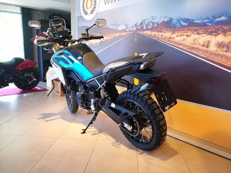 CFMOTO 450MT (2024 - 26) (9)