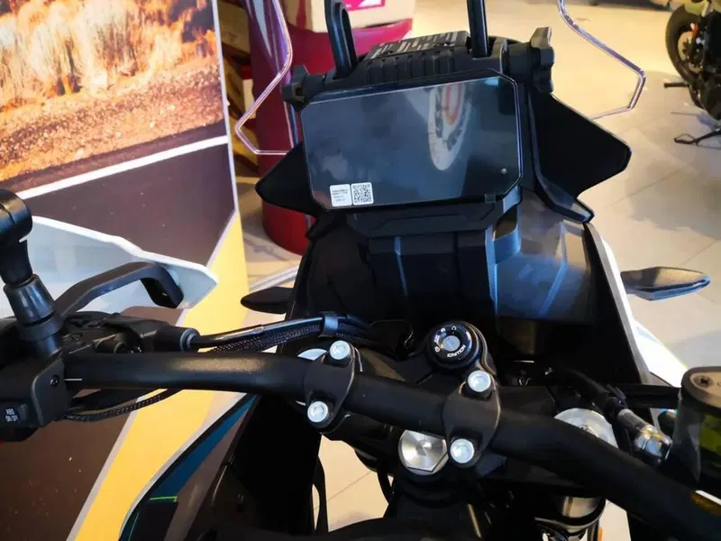 CFMOTO 450MT (2024 - 26) (13)