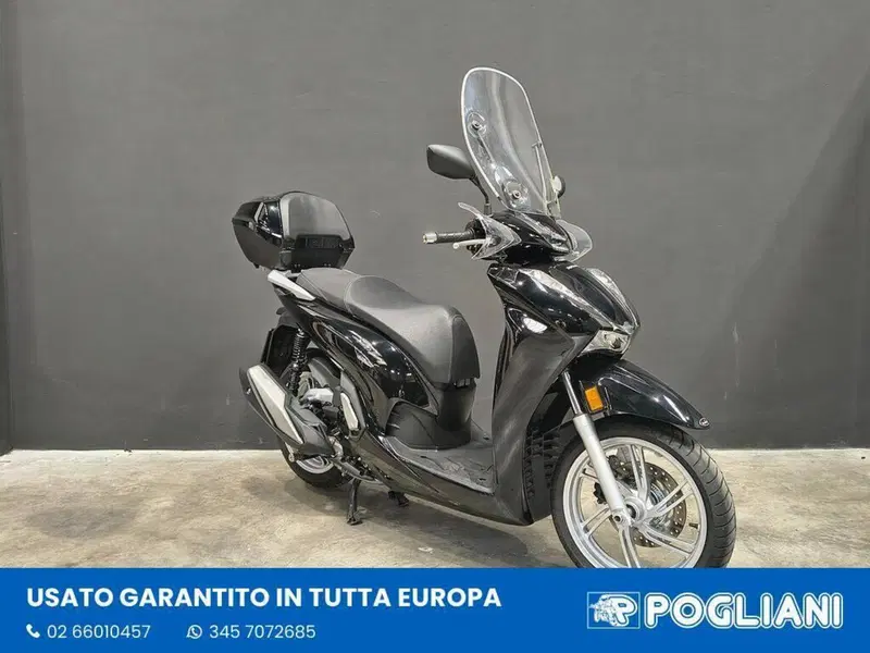 Honda SH 350 (2021 - 24) (2)