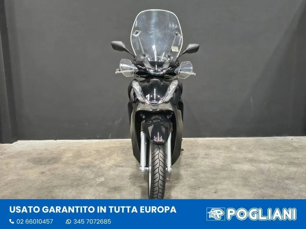 Honda SH 350 (2021 - 24) (3)