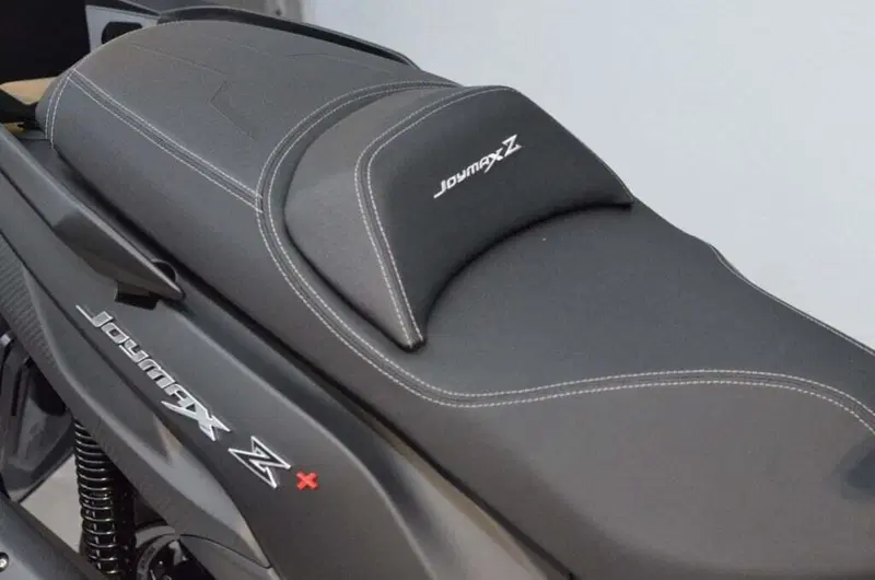 Sym Joymax 300 Z (2025 - 26) (5)