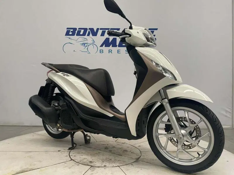 Piaggio Medley 125 (2020) (2)