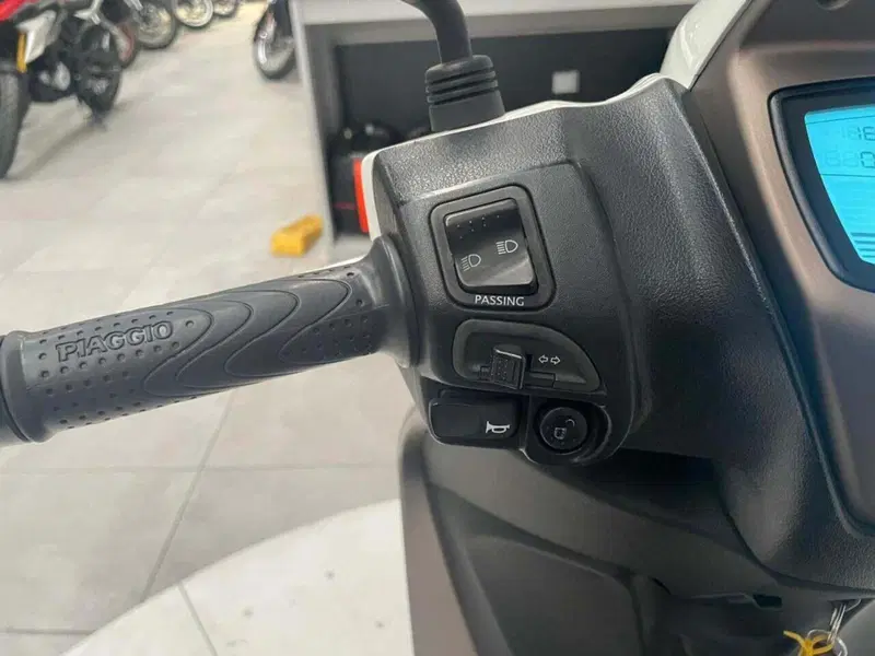 Piaggio Medley 125 (2020) (4)