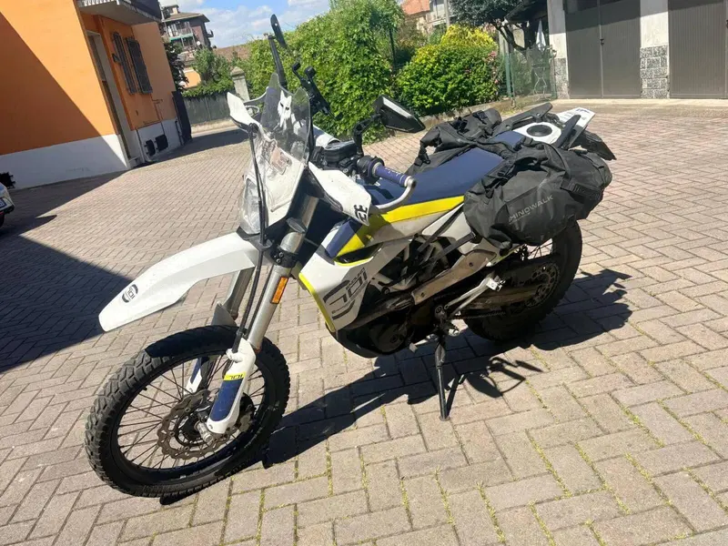 Husqvarna 701 Enduro (2017 - 19) (3)