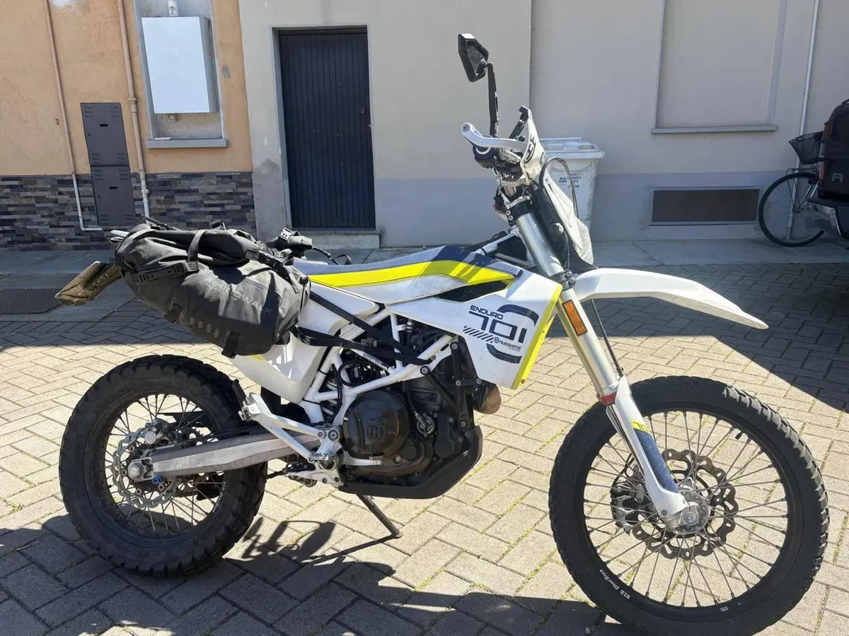 Husqvarna 701 Enduro (2017 - 19) (5)