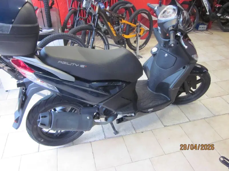 Kymco Agility 50 R16 + (2021 - 26) (3)