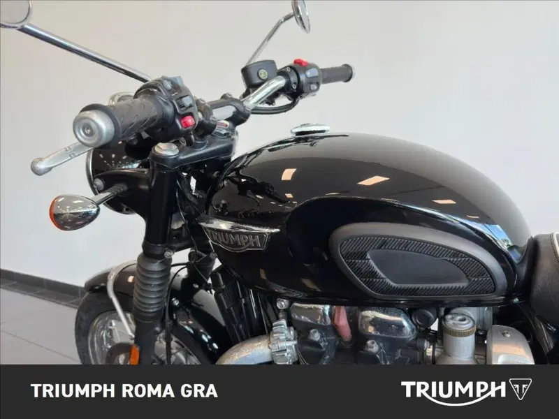 Triumph Bonneville T120 (2016 - 20) (8)