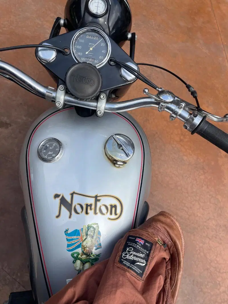 Norton Dominator (3)