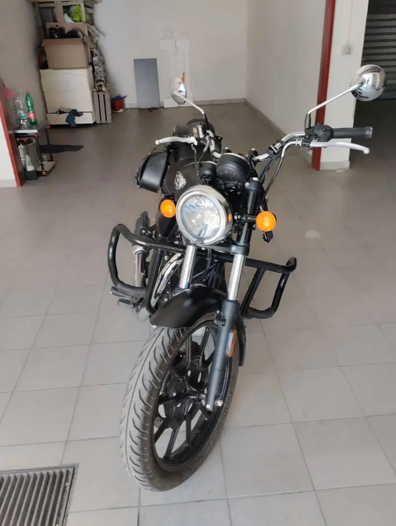 Royal Enfield Meteor 350 (2021 - 26) (4)