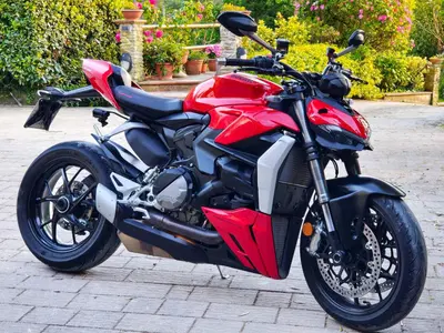 Ducati Streetfighter V2 (2022 - 24) usata