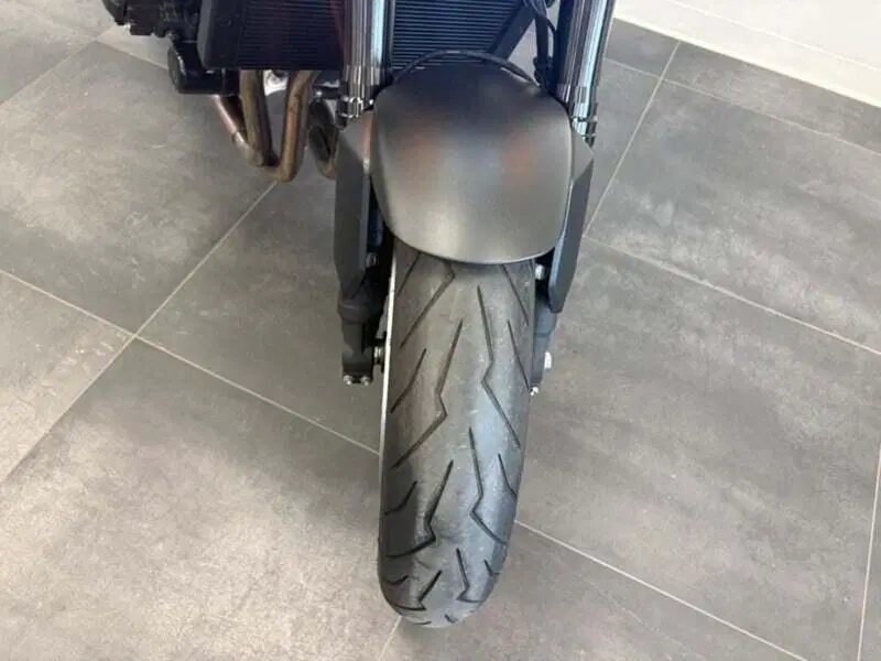 Honda CB 1000 R (2021 - 25) (8)