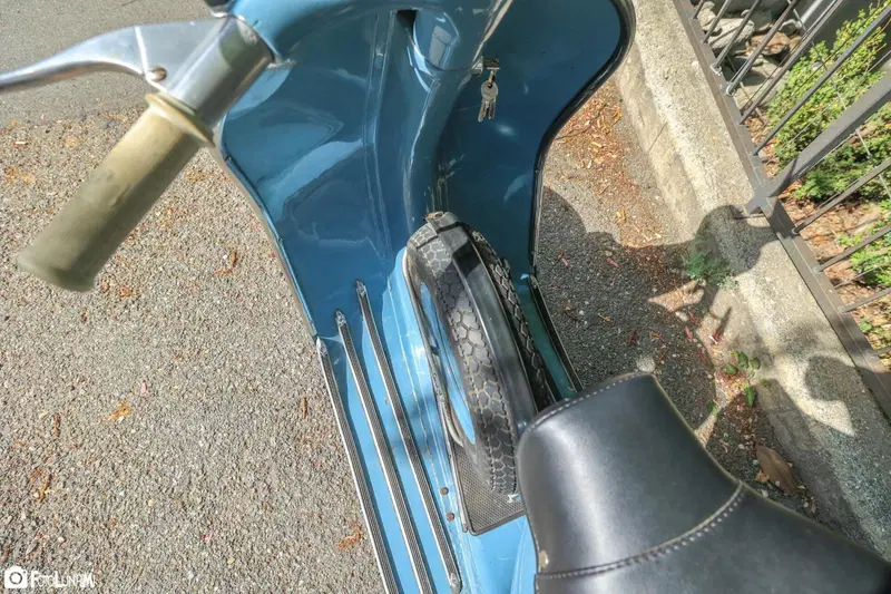 Piaggio 150 (8)