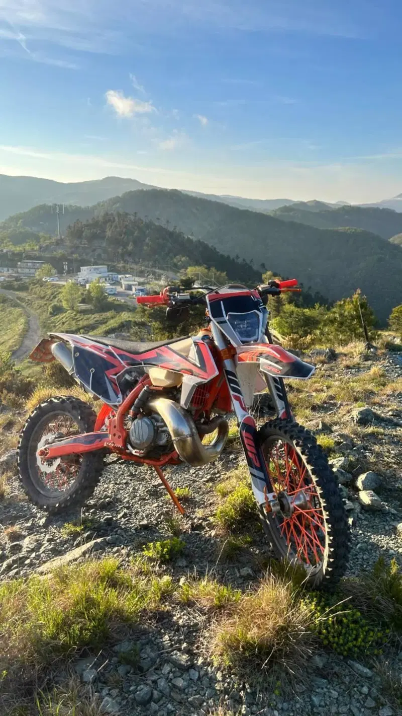 KTM 250 EXC TPI Six Days (2019) (2)