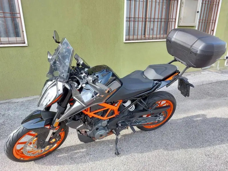 KTM 390 Duke (2021 - 23) (2)