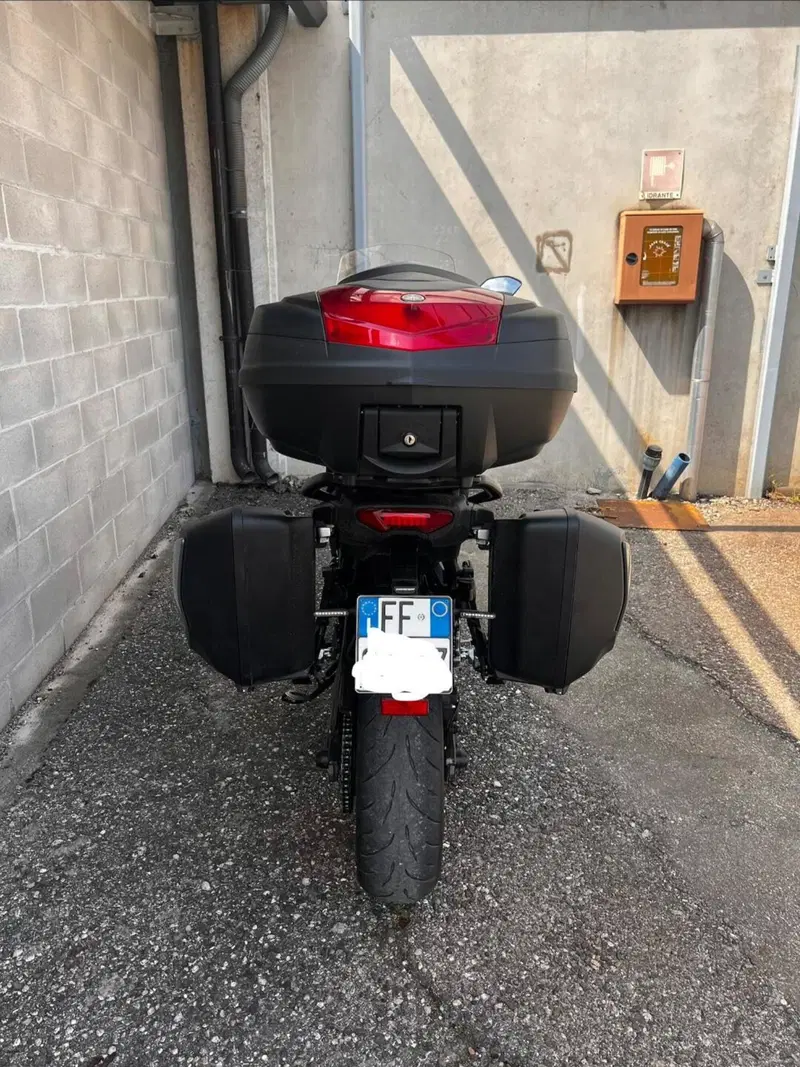 Yamaha Tracer 9 GT+ (2023 - 24) (4)