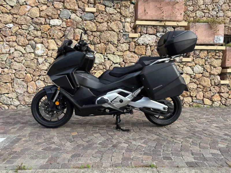 Honda Forza 750 DCT Travel (2021 - 24) (12)
