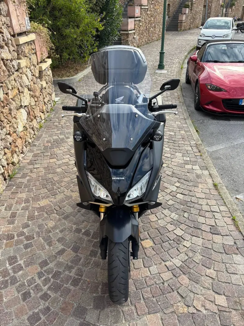 Honda Forza 750 DCT Travel (2021 - 24) (14)