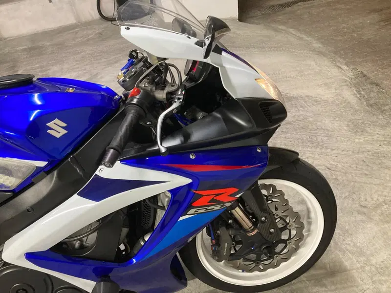 Suzuki GSX R 750 (2006 - 07) (2)