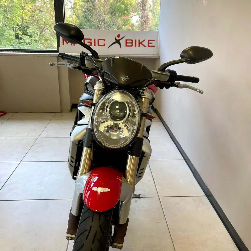 MV Agusta Brutale 750 S (2002 - 06) (4)