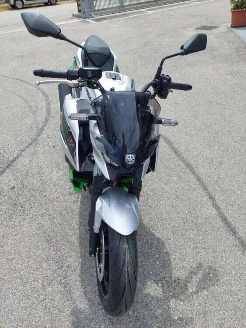 Kawasaki Z7 Hybrid (2024 - 26) (3)