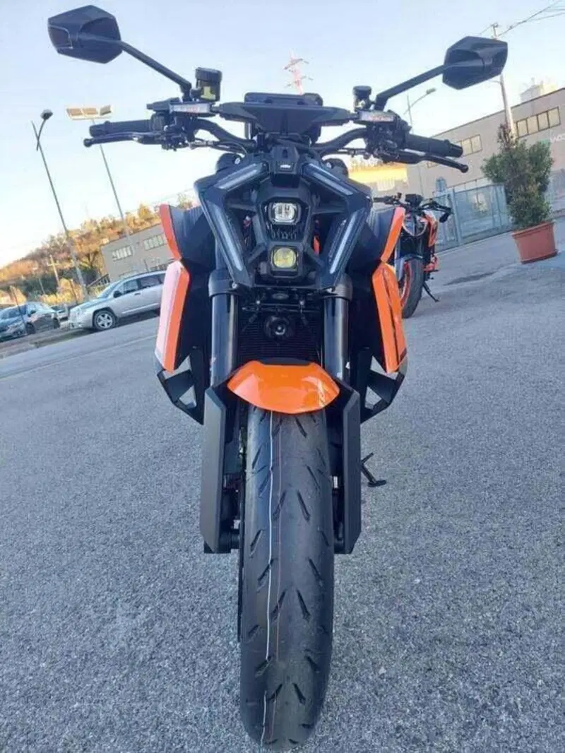KTM 1390 Super Duke R (2024 - 26) (5)