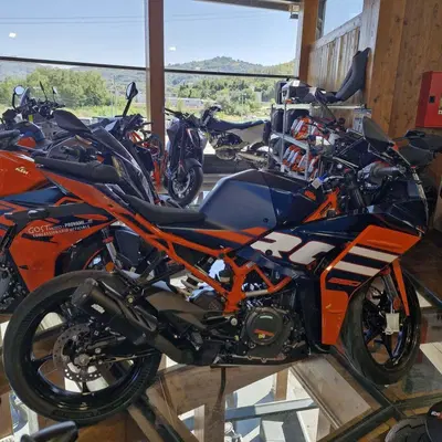 KTM RC 390 (2022 - 26) nuova