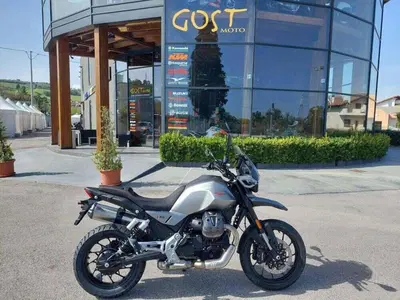 Moto Guzzi V85 Strada (2024 - 26) nuova