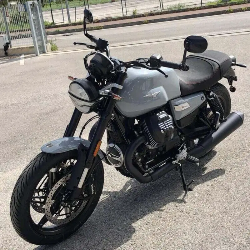 Moto Guzzi V7 Sport (2025 - 26) (3)