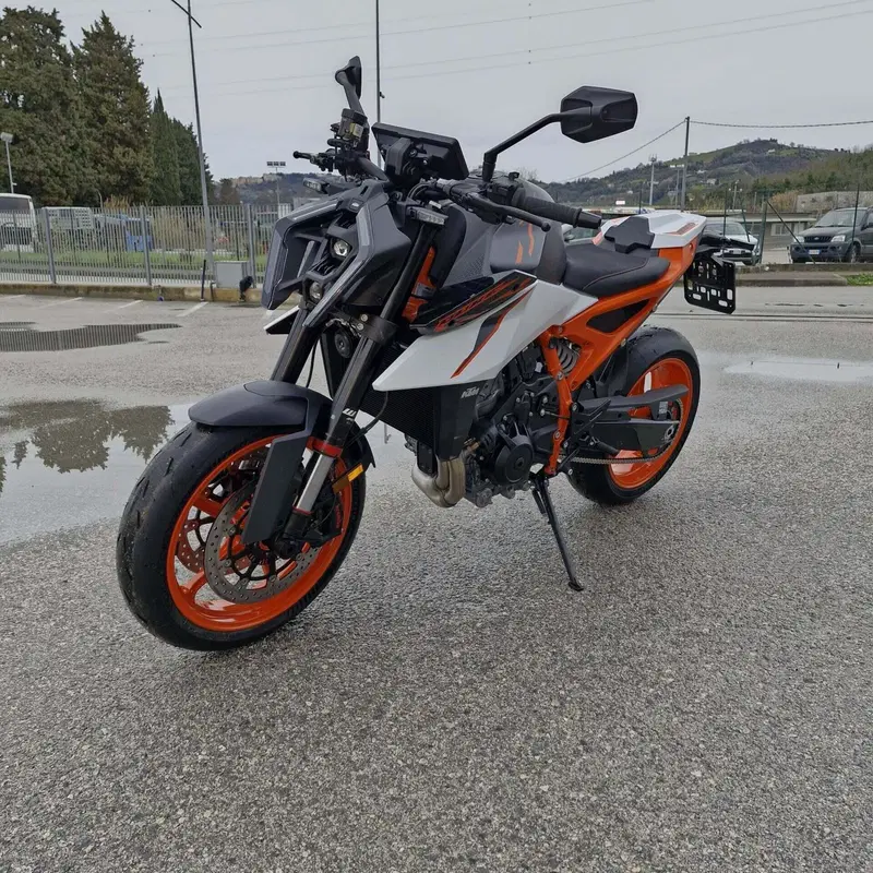 KTM 990 Duke (2024 - 26) (4)