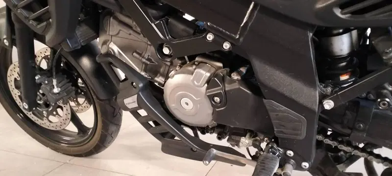 Suzuki V-Strom 650 ABS (2011 - 17) (3)
