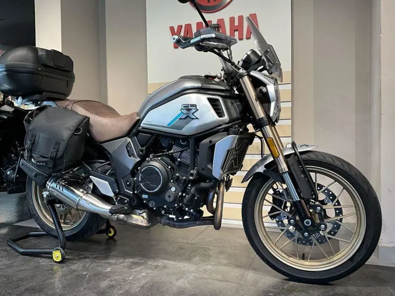 CFMOTO 700CL-X Heritage (2021 - 26) (2)