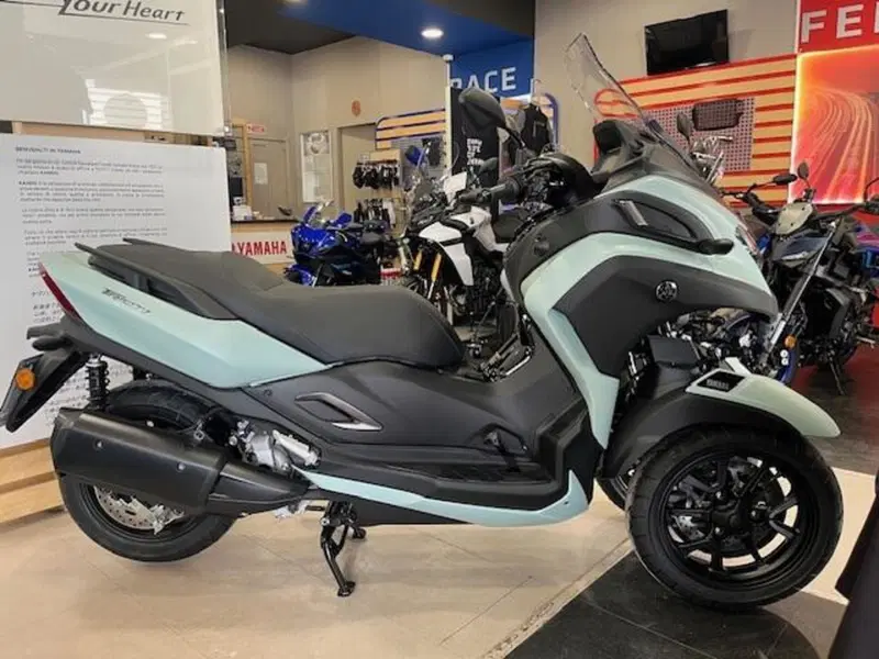 Yamaha Tricity 300 (2021 - 24) (2)
