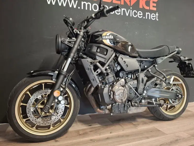 Yamaha XSR 700 (2022 - 26) (2)